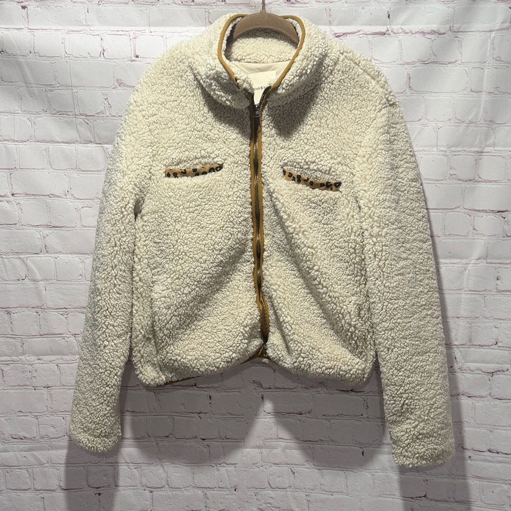 Thread & Supply Cream Teddy Jacket with Tan Accents Woman's Size Large